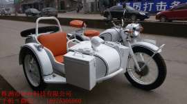 长江款750边三轮摩托车　32马力白色